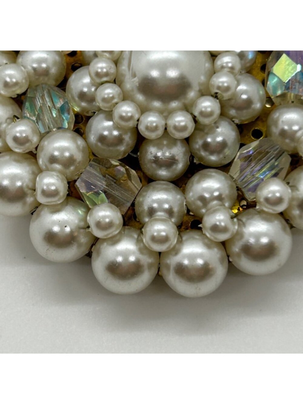 Vintage Faux Pearl Brooch Aurora Borealis Crystals Wreath Cluster 1950s Japan - Picture 11 of 13